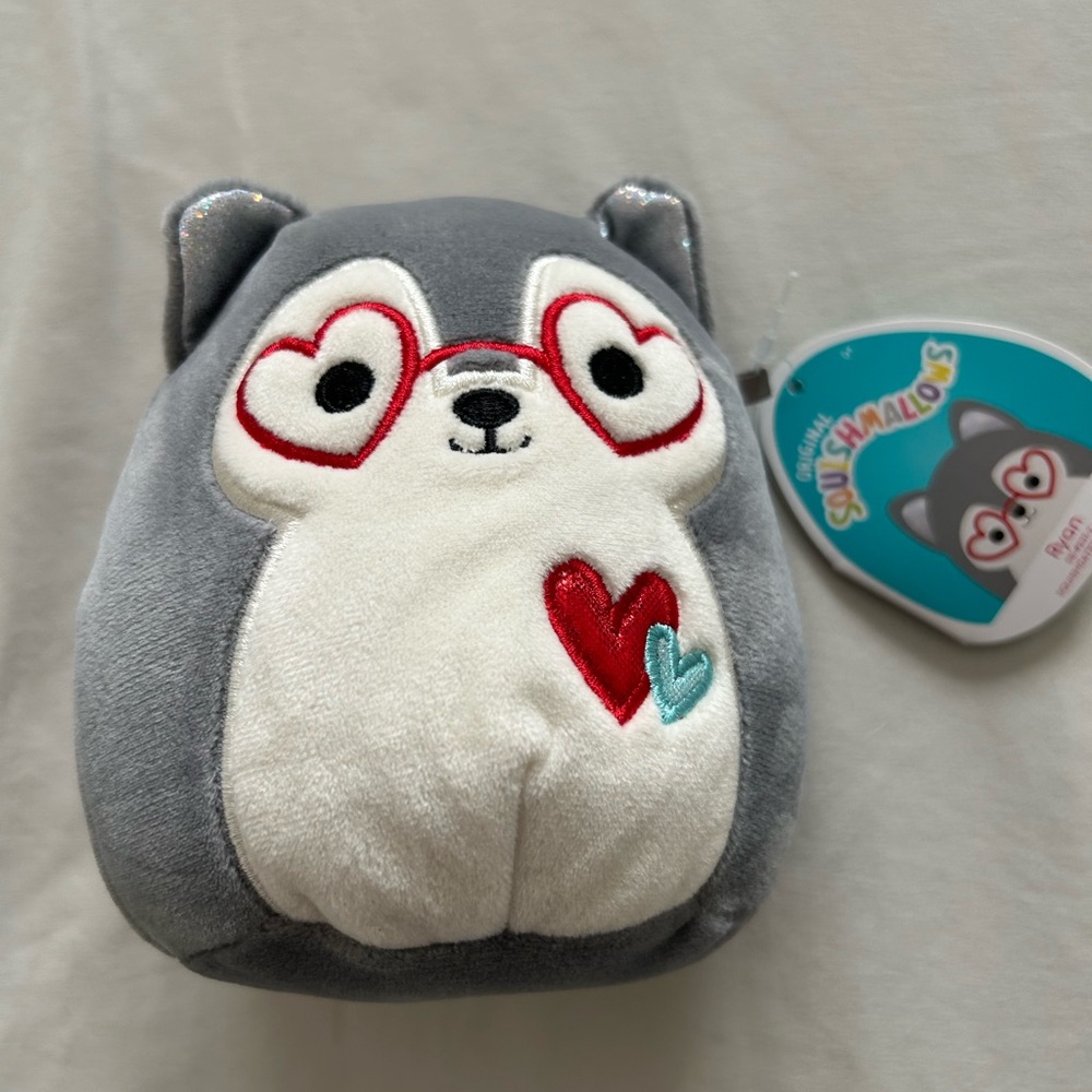 5” Squishmallow Ryan Gray and White Husky Plush Toy